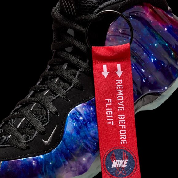 Nike Air Foamposite One QS - Picture 4 of 9